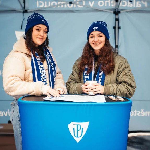 Tak takové to tedy bylo! O předposlední lednové sobotě otevřelo své dveře zájemcům o studium všech osm našich fakult – navzdory zákeřnému náledí jich dorazily tisíce. Děkujeme za všechny návštěvy a budeme se těšit u přijímaček! 💙

Více fotek ze sobotního dění najdete už teď na facebookovém profilu naší univerzity a jednotlivých fakult – a další už brzy ještě přibudou.

A veškeré info k podání přihlášek ke studiu jako vždy najdete na portálu univerzitnimesto.cz – odkaz v biu. ☝️

#univerzitnimesto